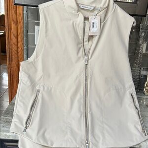 Peter Millar Surge Golf Vest LIGHT WEIGHT ZIP Women’s XL  New MSRP $245 BEIGE